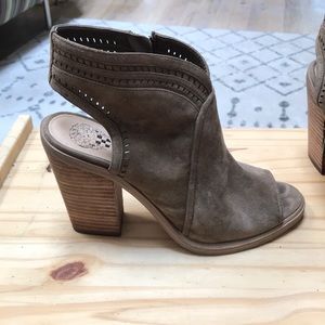 Vince camuto open toe heel